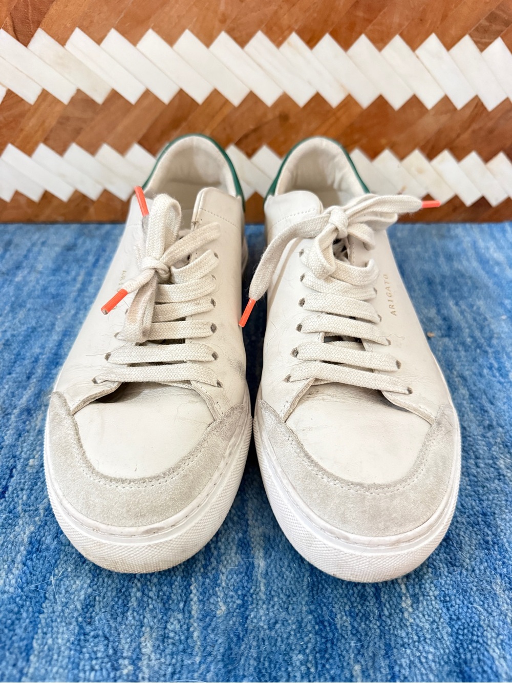 Axel Arigato Clean 90 Sneakers - 8.5 US / EU 39 - excellent used condition!